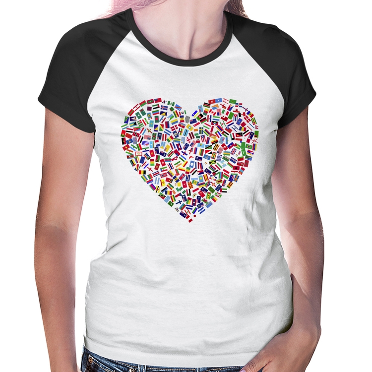 Baby Look Raglan Coração Bandeiras