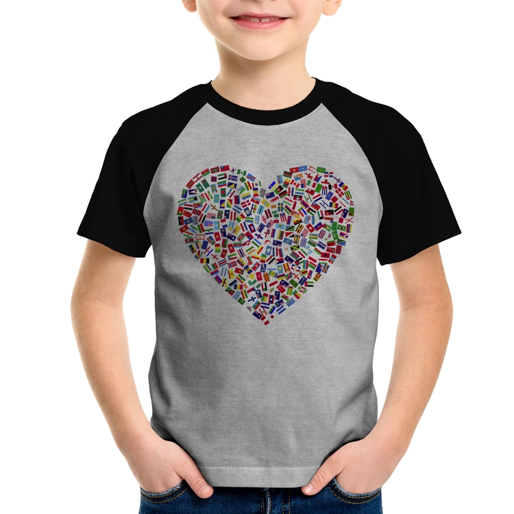 Camiseta Raglan Infantil Coração Bandeiras - Cinza/Preto