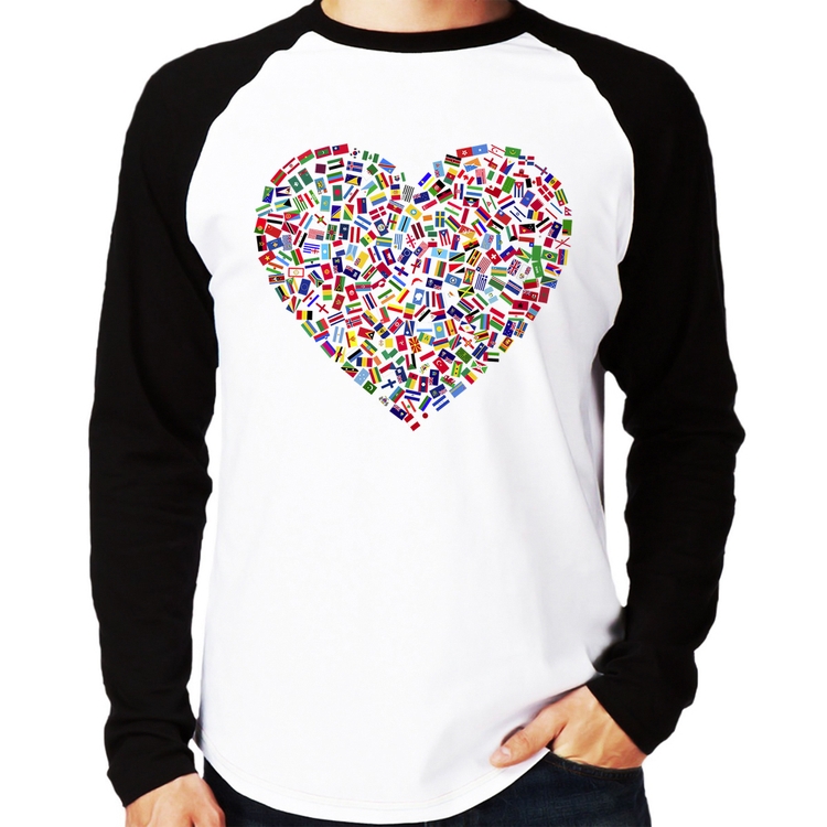 Camiseta Raglan Coração Bandeiras Manga Longa