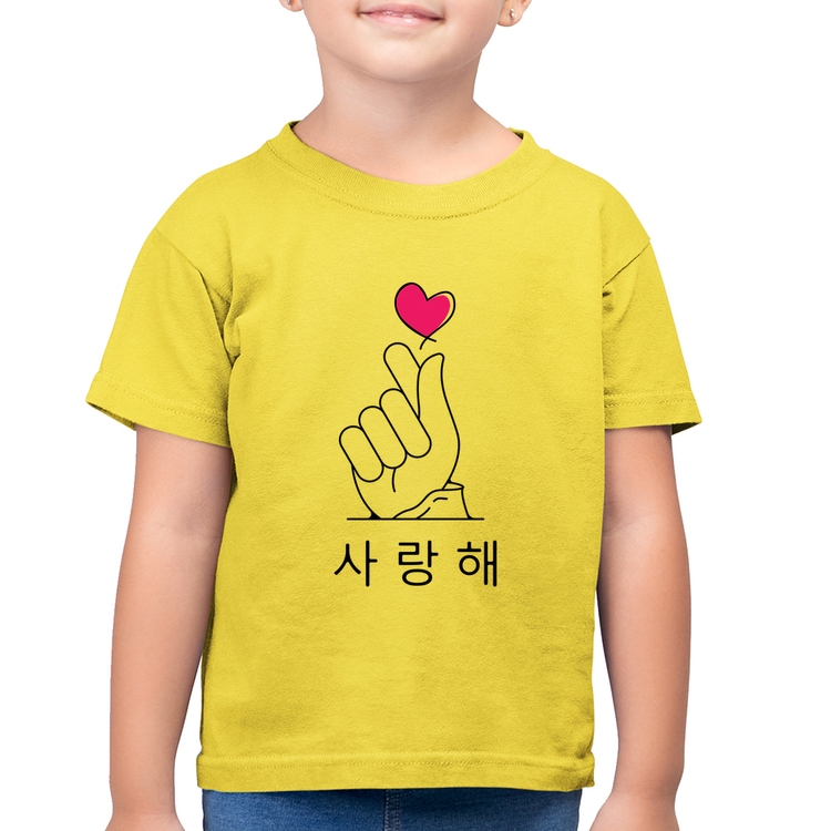 Camiseta Algodão Infantil Coração coreano (te amo) - Amarelo Canário
