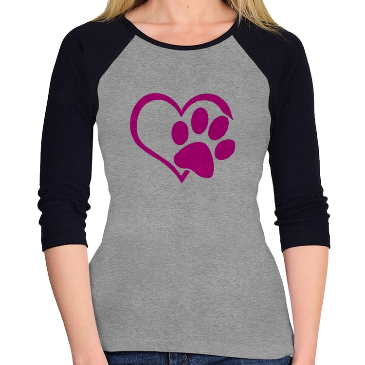 Baby Look Raglan Coração Patinha Rosa Manga 3/4 - Cinza/Preto