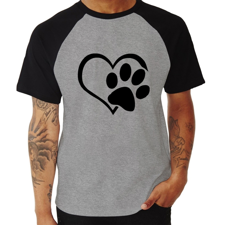 Camiseta Raglan Coração Patinha - Cinza/Preto