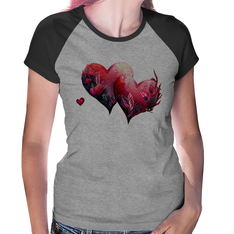 Baby Look Raglan Corações Flores - Cinza/Preto
