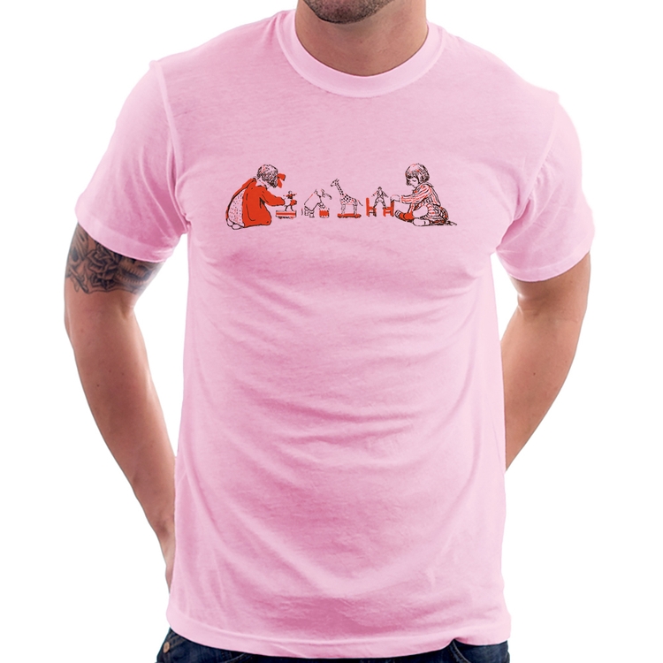 Camiseta Crianças Brincando - Rosa Bebê