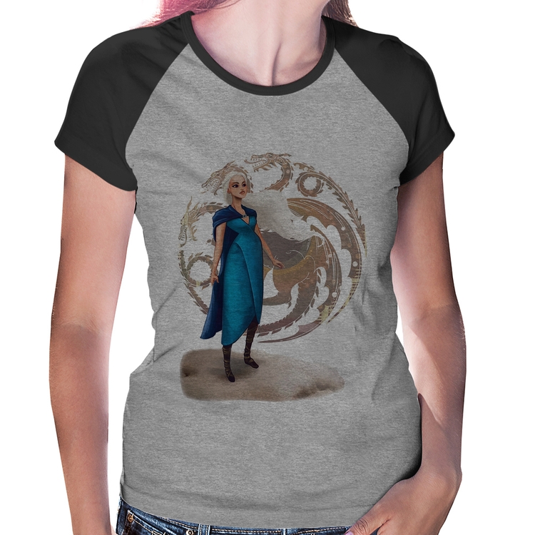 Baby Look Raglan Daenerys Targaryen Art - Cinza/Preto