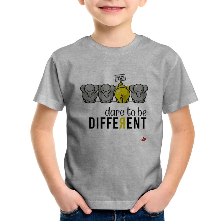 Camiseta Infantil Dare to be different - Cinza