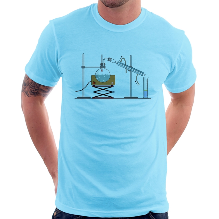 Camiseta Destilação Química - Azul Bebê