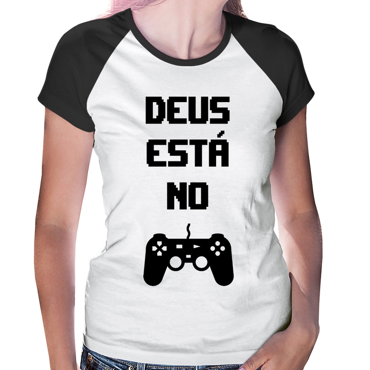 Baby Look Raglan Deus está no controle