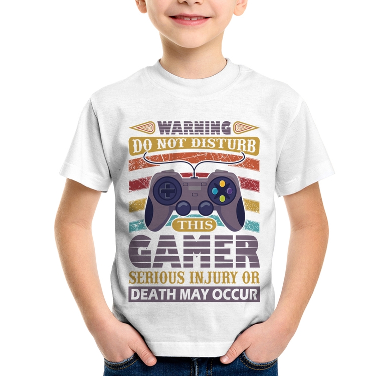 Camiseta Infantil Do Not Disturb This Gamer