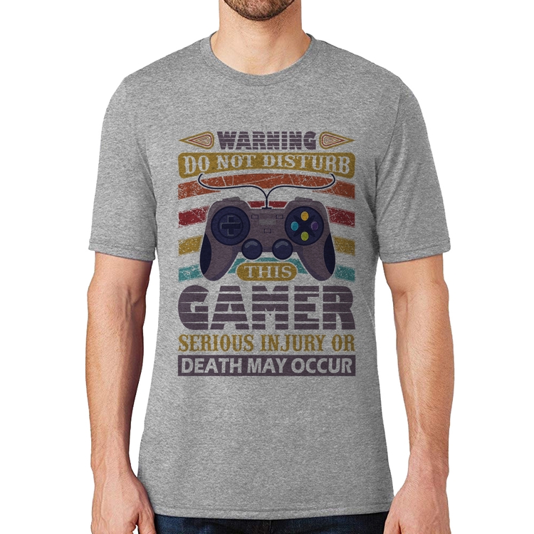 Camiseta Do Not Disturb This Gamer - Cinza