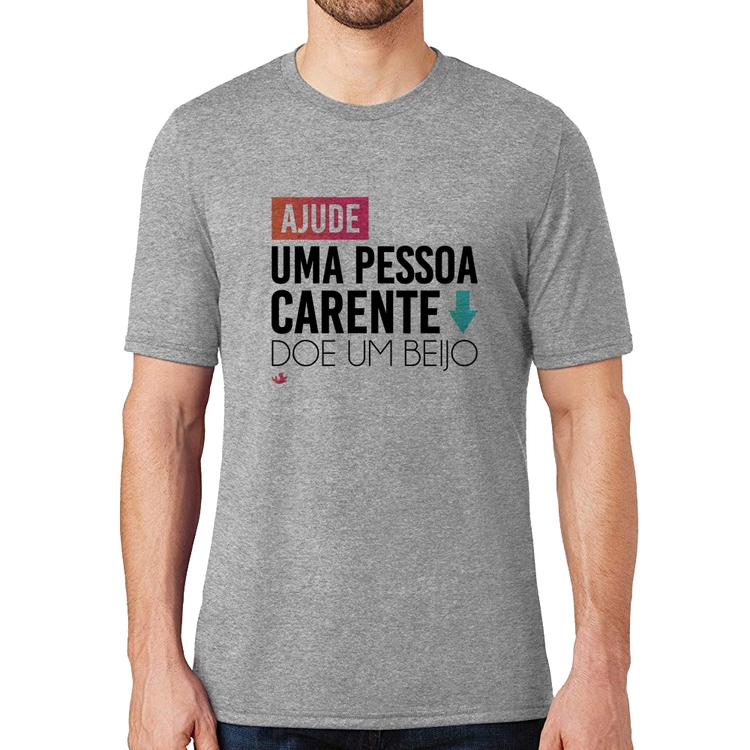 Camiseta Doe um beijo - Cinza