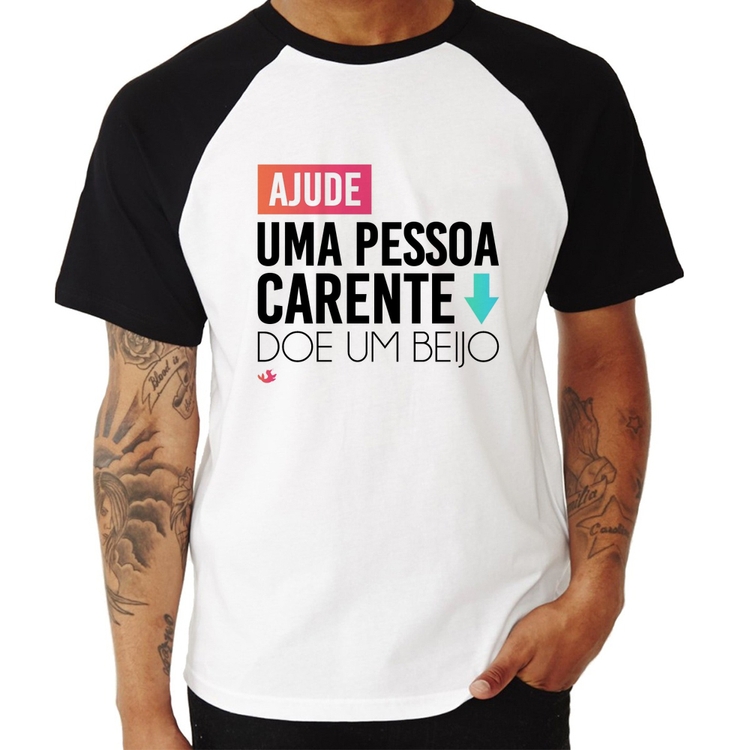 Camiseta Raglan Doe um beijo