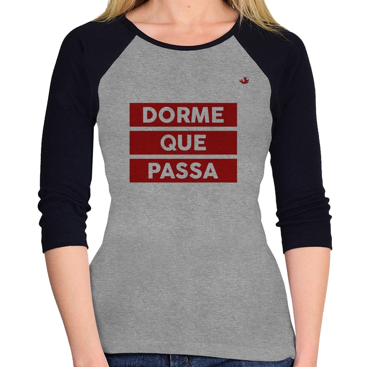 Baby Look Raglan Dorme que passa Manga 3/4 - Cinza/Preto