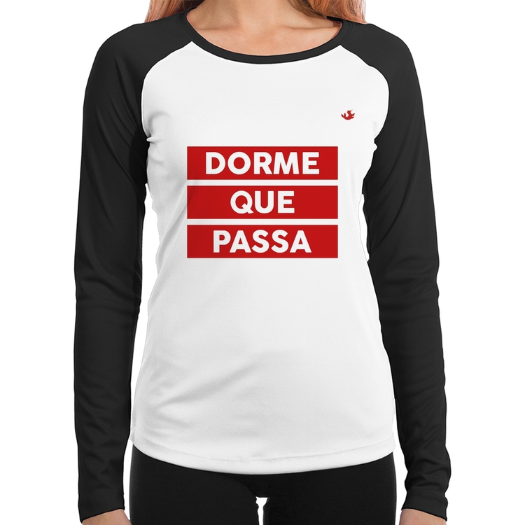 Baby Look Raglan Dorme que passa Manga Longa
