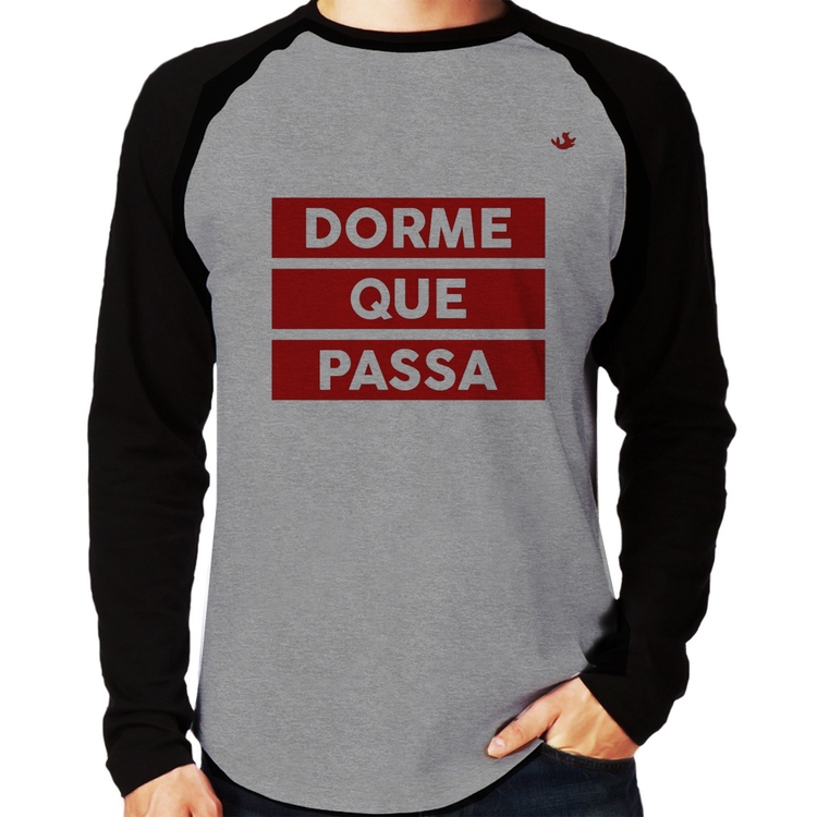 Camiseta Raglan Dorme que passa Manga Longa - Cinza/Preto