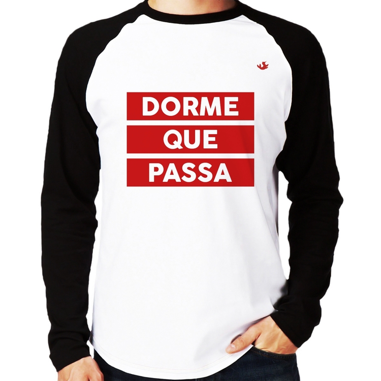 Camiseta Raglan Dorme que passa Manga Longa