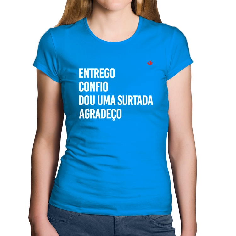 Baby Look Algodão Dou uma surtada - Azul