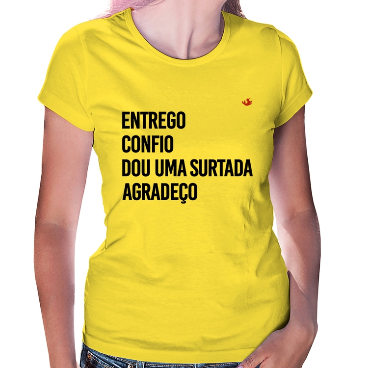 Baby Look Dou uma surtada - Amarela