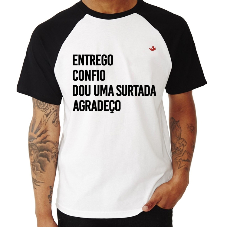 Camiseta Raglan Dou uma surtada