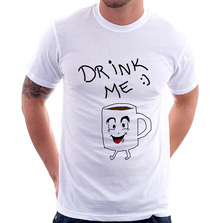 Camiseta Drink Me