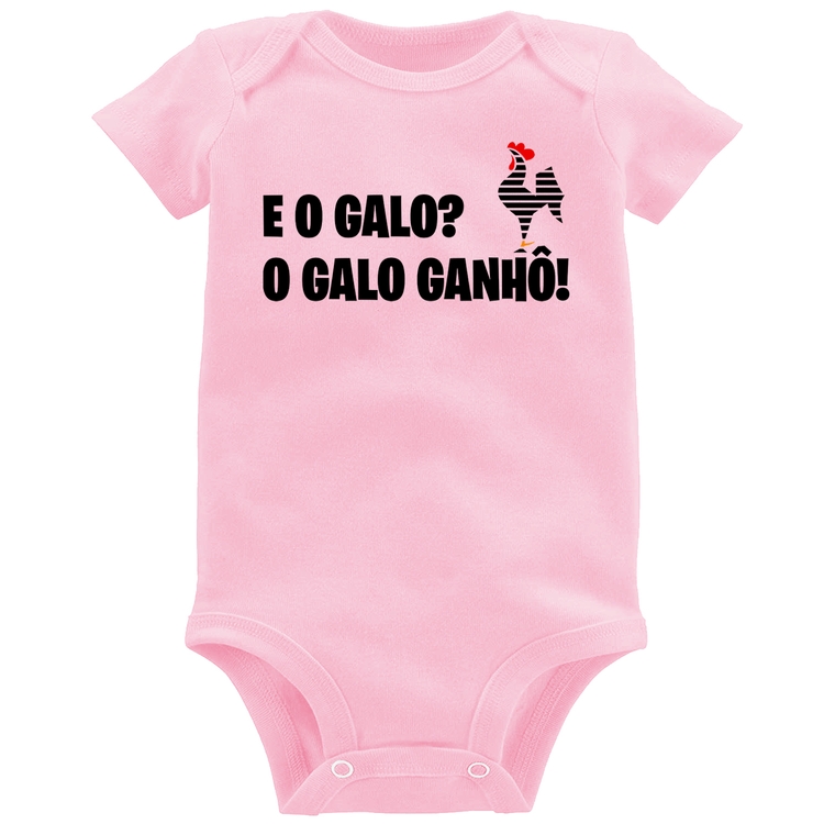 Body Bebê E o galo? O galo ganhô! - Rosa Bebê