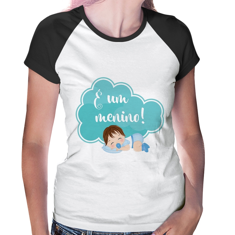 Baby Look Raglan É um menino