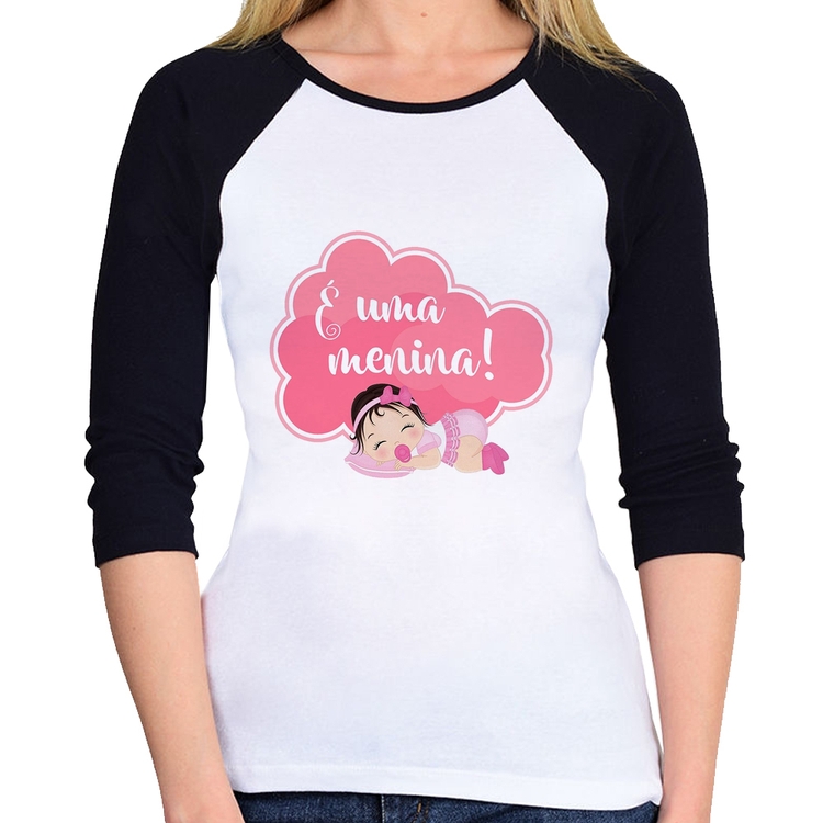 Baby Look Raglan É uma uma menina Manga 3/4