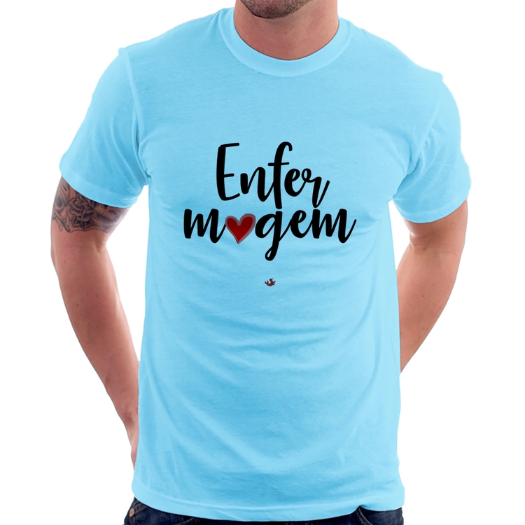 Camiseta Enfermagem por amor - Azul Bebê