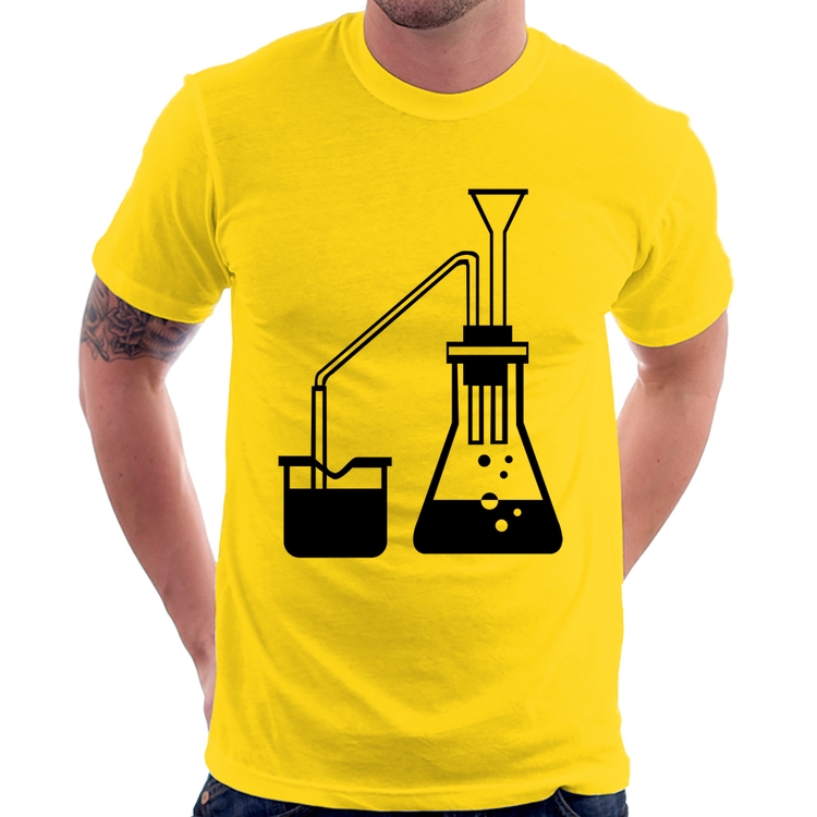 Camiseta Química Erlenmeyer e Bequer - Amarela