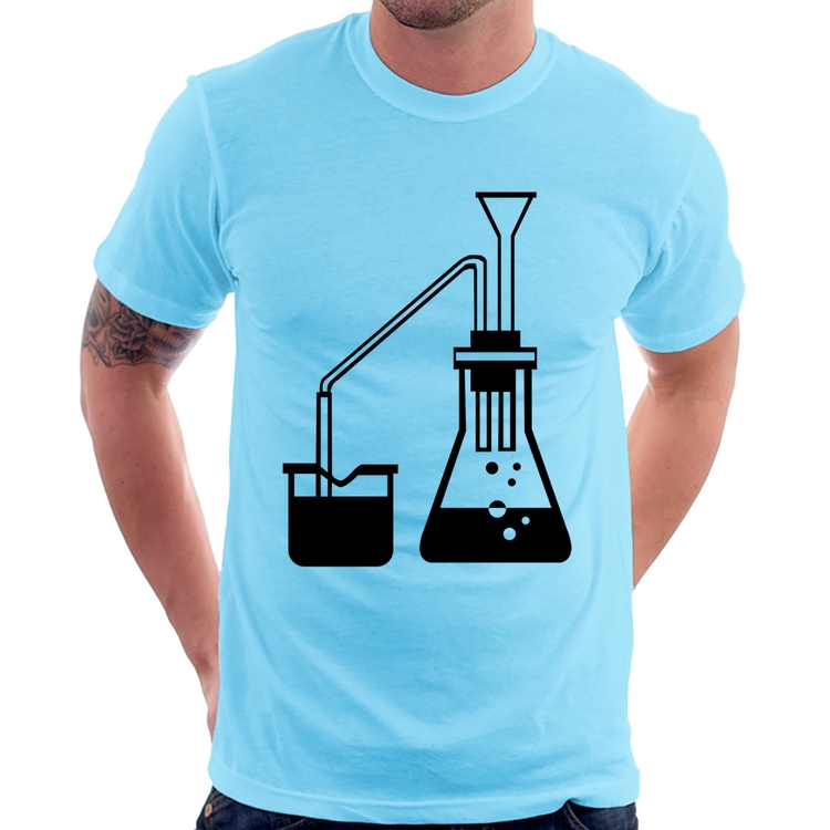 Camiseta Química Erlenmeyer e Bequer - Azul Bebê