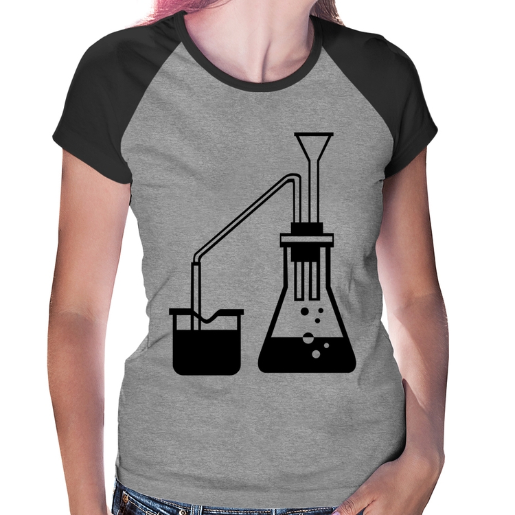 Baby Look Raglan Química Erlenmeyer e Bequer - Cinza/Preto