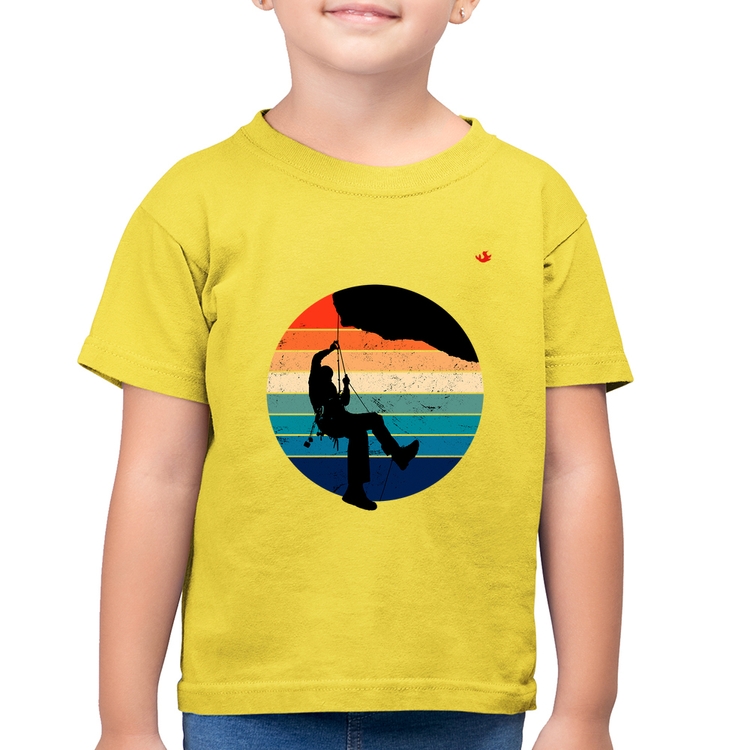 Camiseta Algodão Infantil Escalada Vintage Sunset - Amarelo Canário