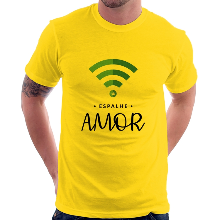 Camiseta Espalhe amor - Amarela