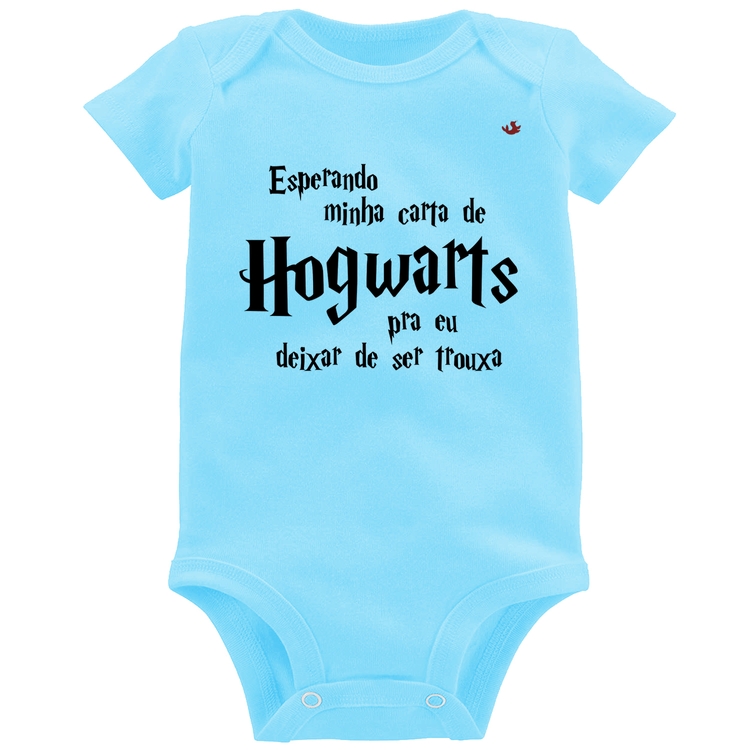 Body Bebê Esperando minha carta de Hogwarts - Azul Bebê