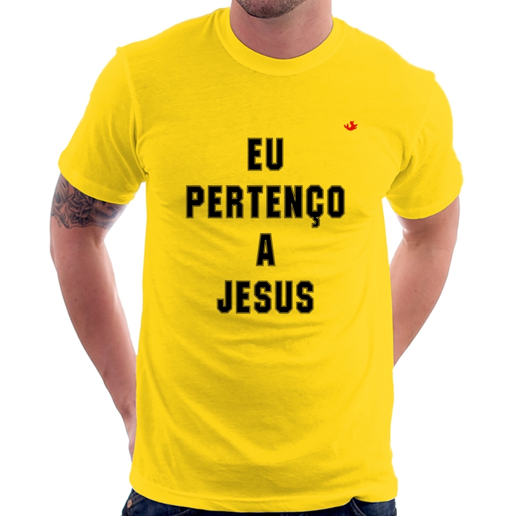 Camiseta Eu pertenço a Jesus - Amarela