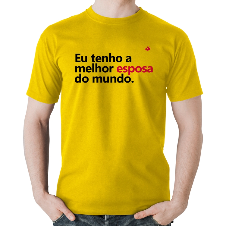 Camiseta Algodão Eu tenho o melhor esposa do mundo - Amarela