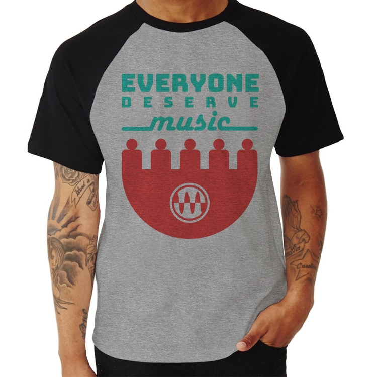 Camiseta Raglan Everyone Deserve Music - Cinza/Preto