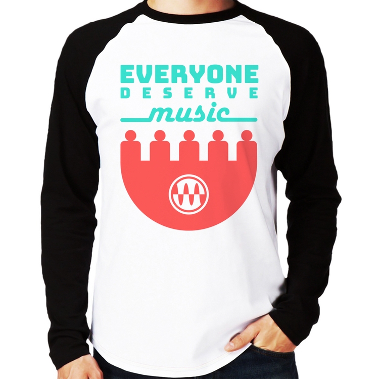 Camiseta Raglan Everyone Deserve Music Manga Longa