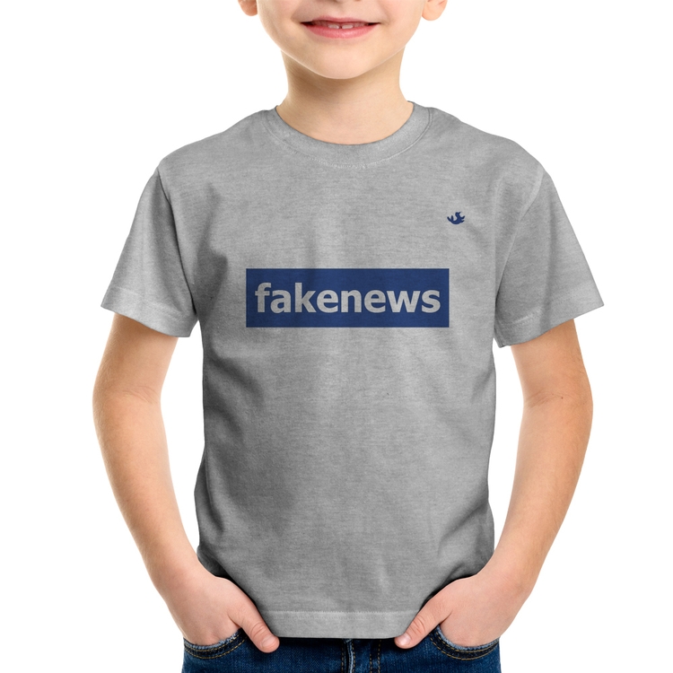 Camiseta Infantil fakenews - Cinza