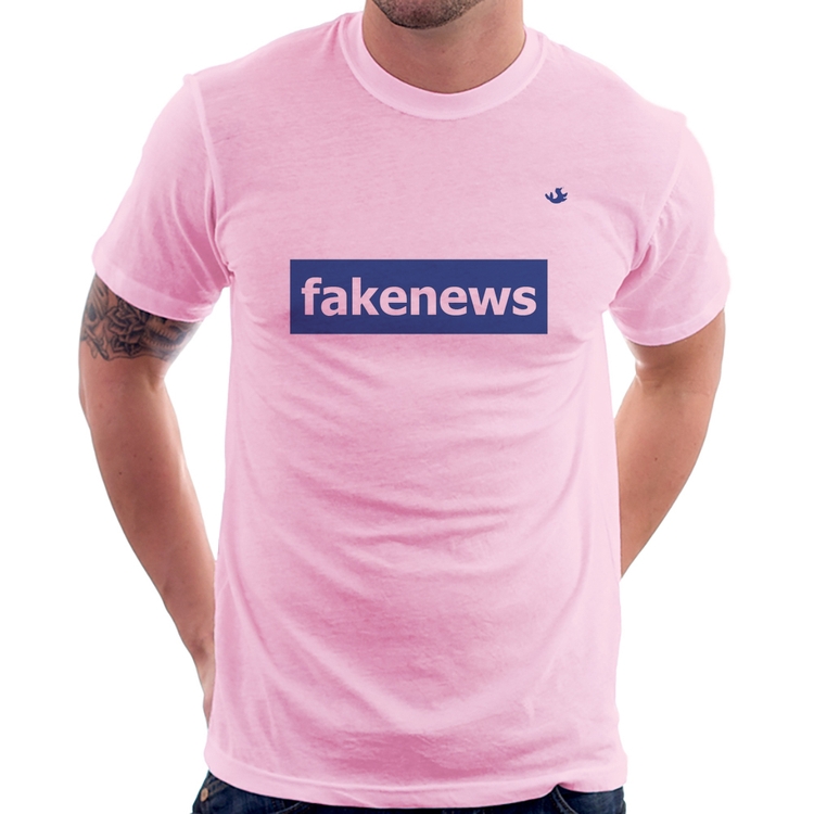 Camiseta fakenews - Rosa Bebê
