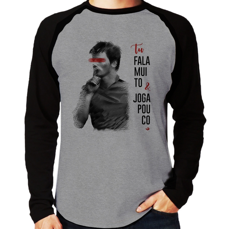 Camiseta Raglan Fala muito & Joga pouco Manga Longa - Cinza/Preto