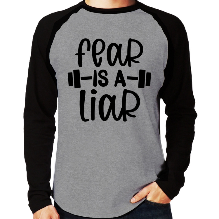 Camiseta Raglan Fear Is A Liar Manga Longa - Cinza/Preto