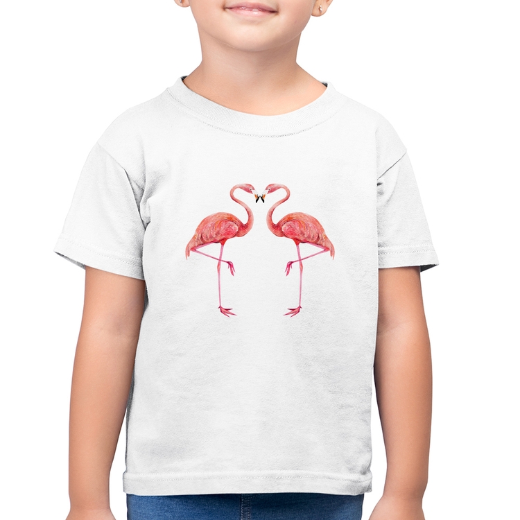 Camiseta Algodão Infantil Flamingos coração - Branca