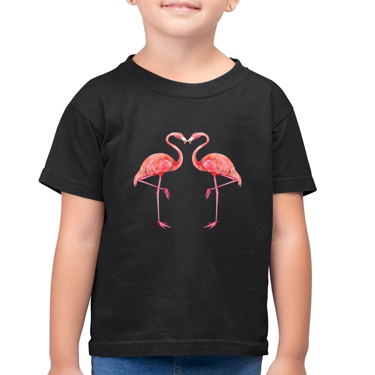 Camiseta Algodão Infantil Flamingos coração
