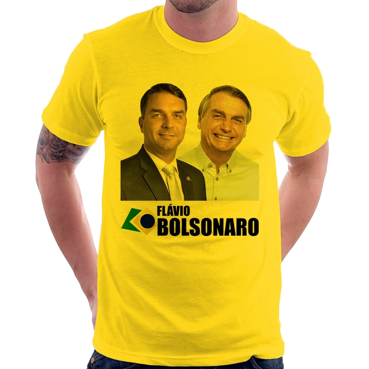 Camiseta Flávio e Jair Bolsonaro - Amarela