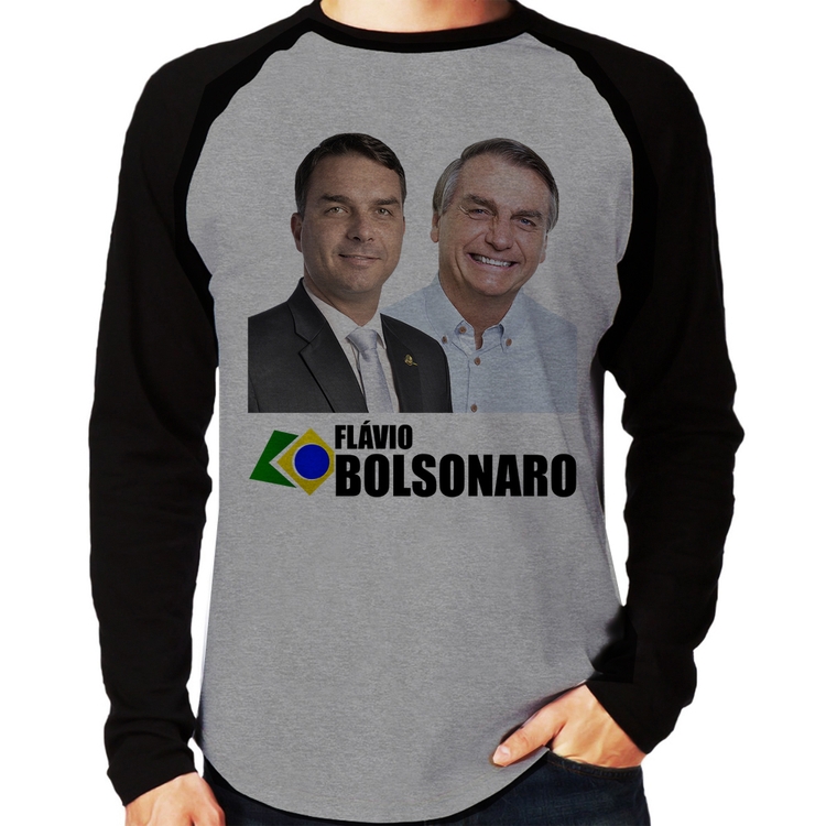 Camiseta Raglan Flávio e Jair Bolsonaro Manga Longa - Cinza/Preto