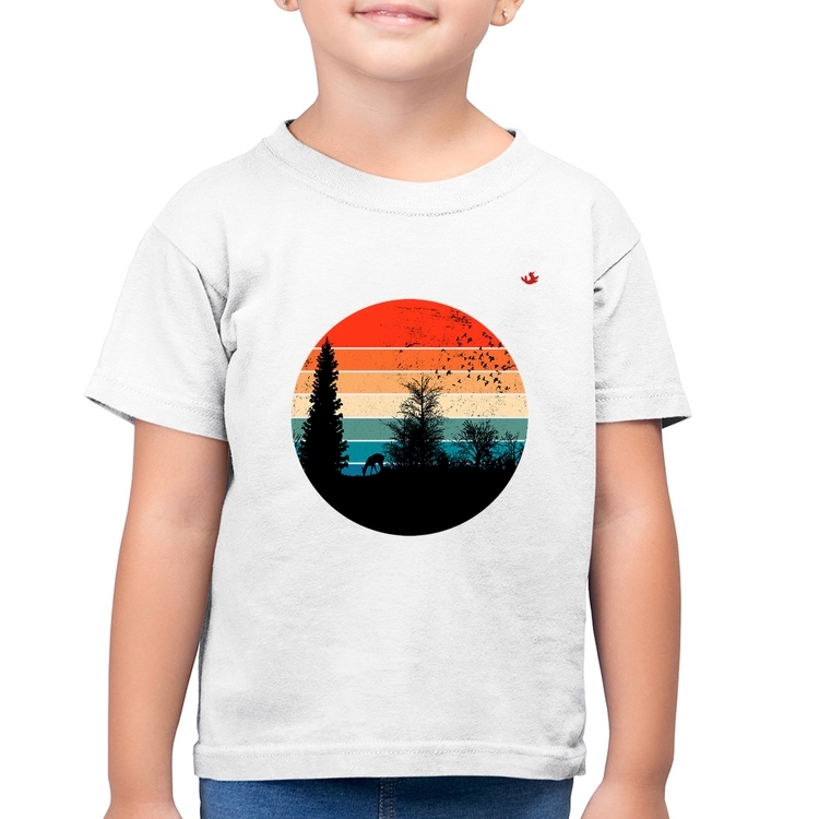 Camiseta Algodão Infantil Floresta Vintage Sunset - Branca
