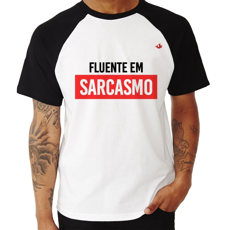Camiseta Raglan Fluente em sarcasmo