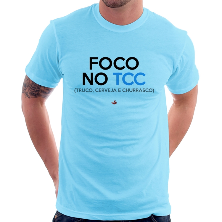 Camiseta Foco no TCC (Truco, Cerveja e Churrasco) - Azul Bebê