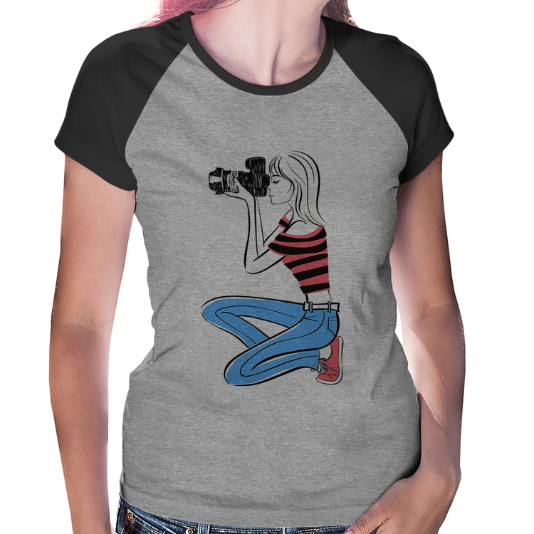 Baby Look Raglan Fotógrafa Art - Cinza/Preto